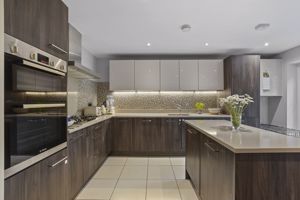 Photo 8- click for photo gallery